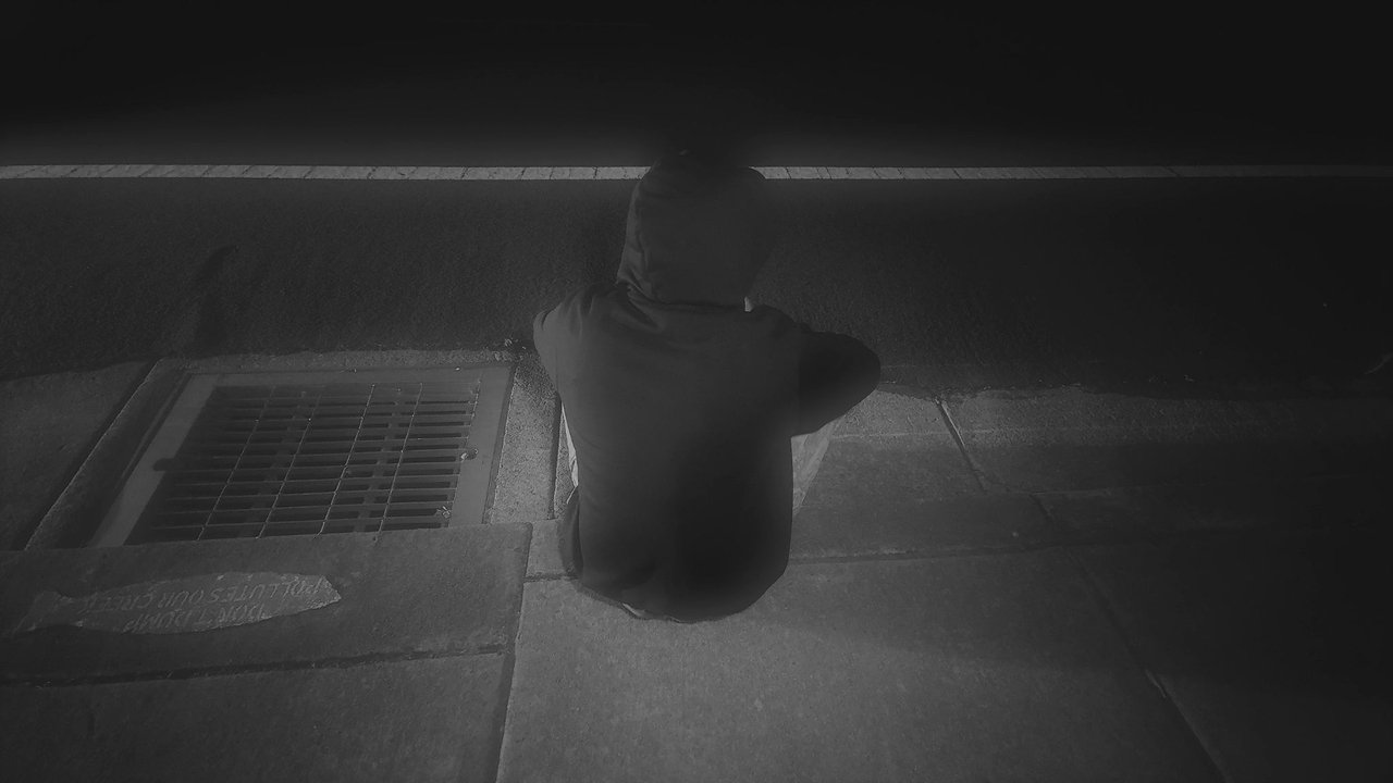 To See In The Dark Movie Screenshot 4
